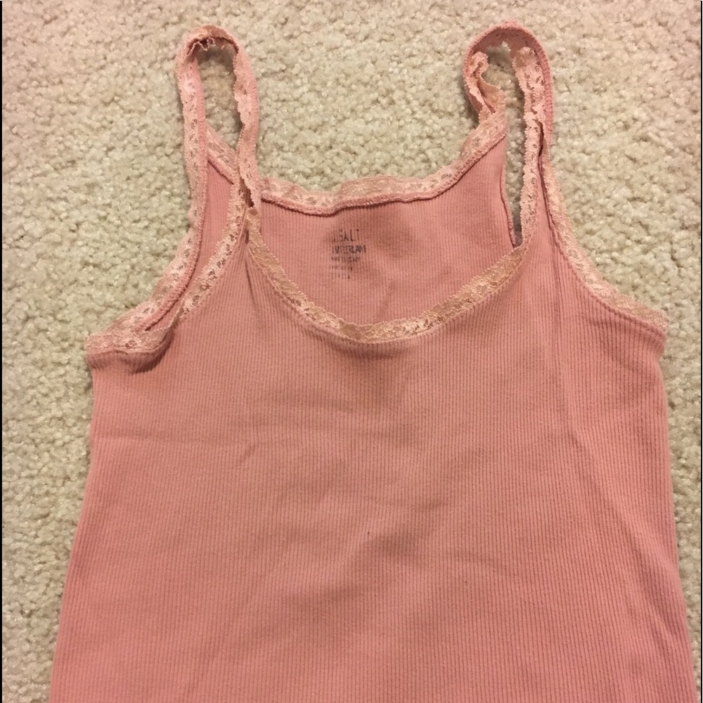 Brandy Melville peach tank top with lace lining